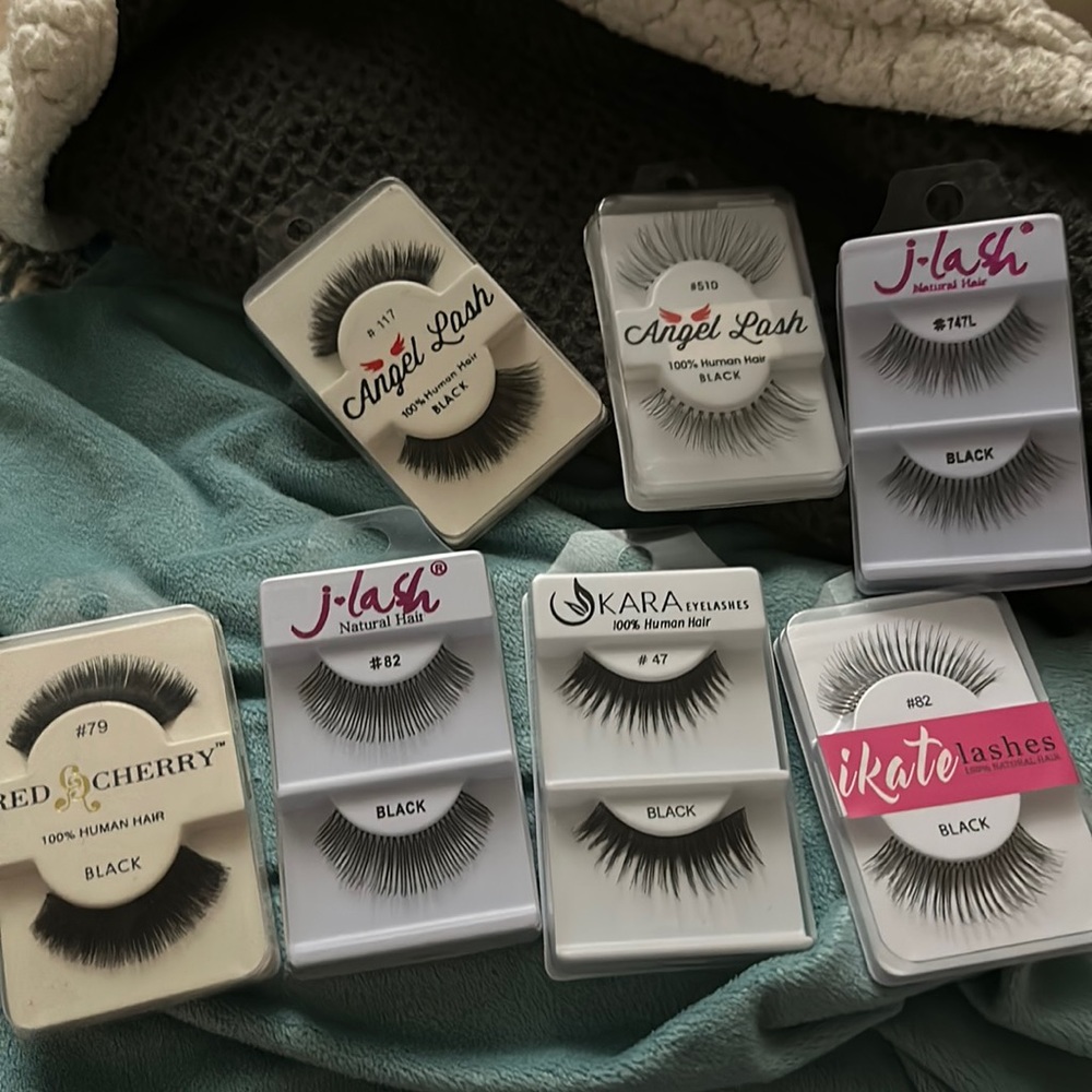 BUNDLE: 7 lashes make offer :)